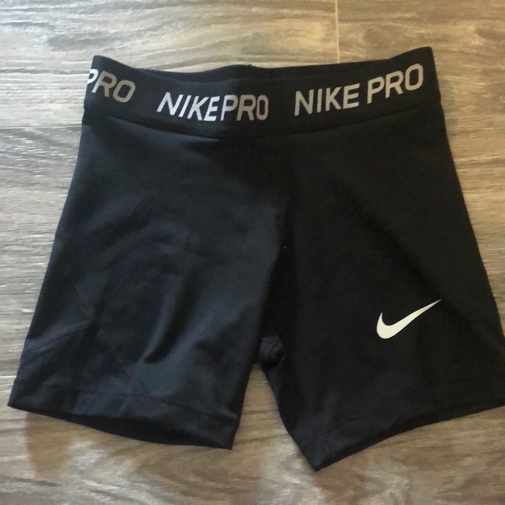 Black Nike pro spandex. Youth medium